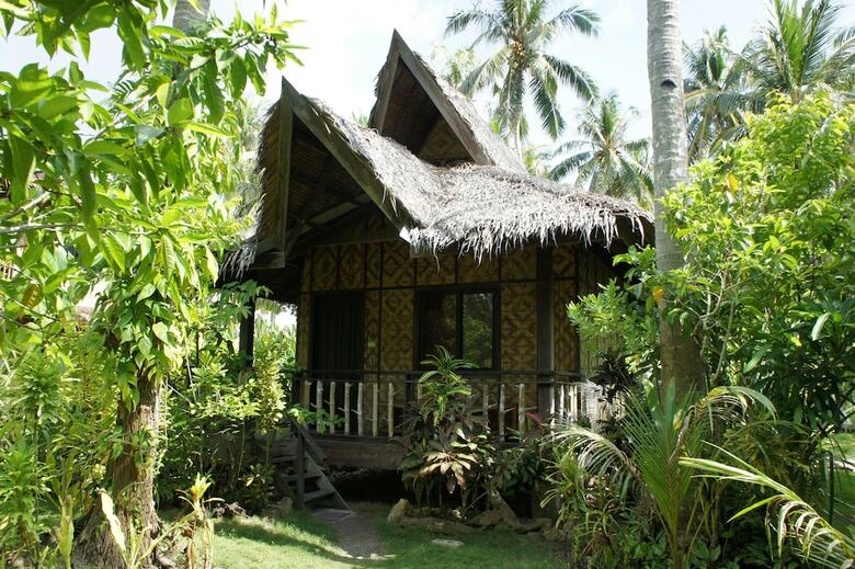 Hotel Siargao Inn Beach Resort