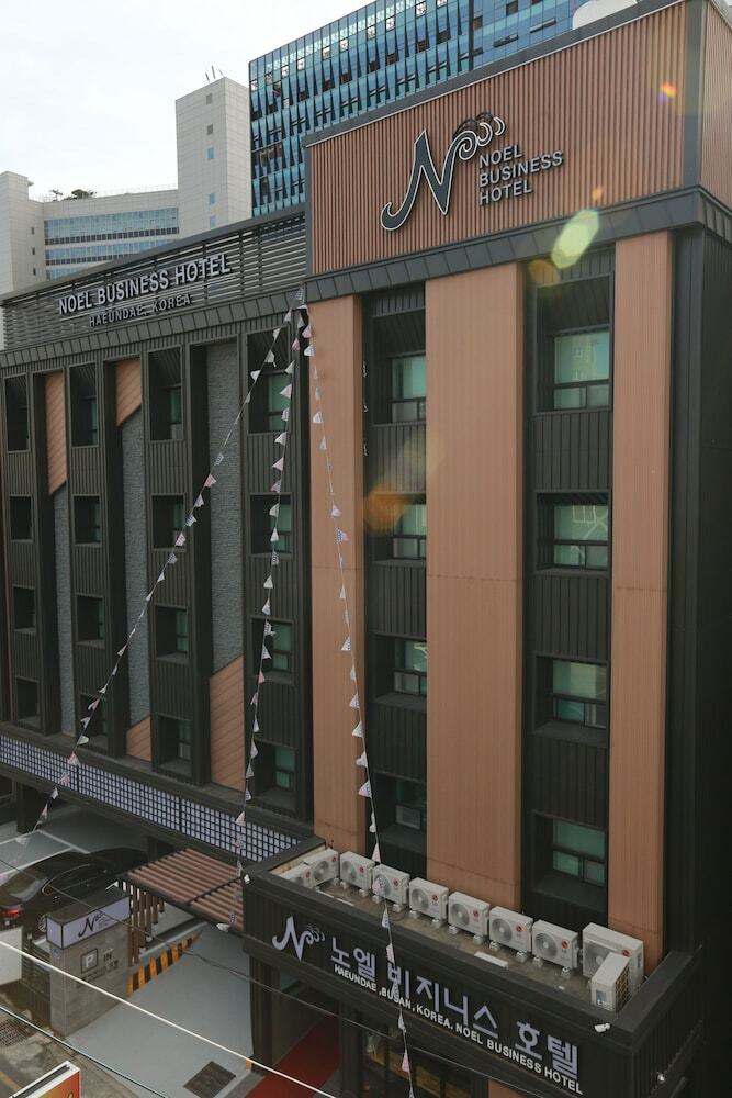 Noel Business Hotel