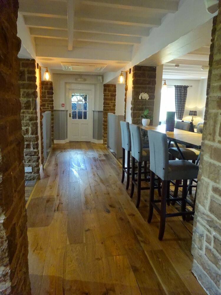 Posada The Chequers Inn