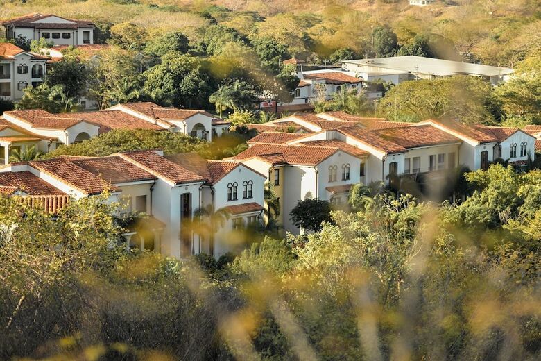Apartamento Coco Breeze Residence