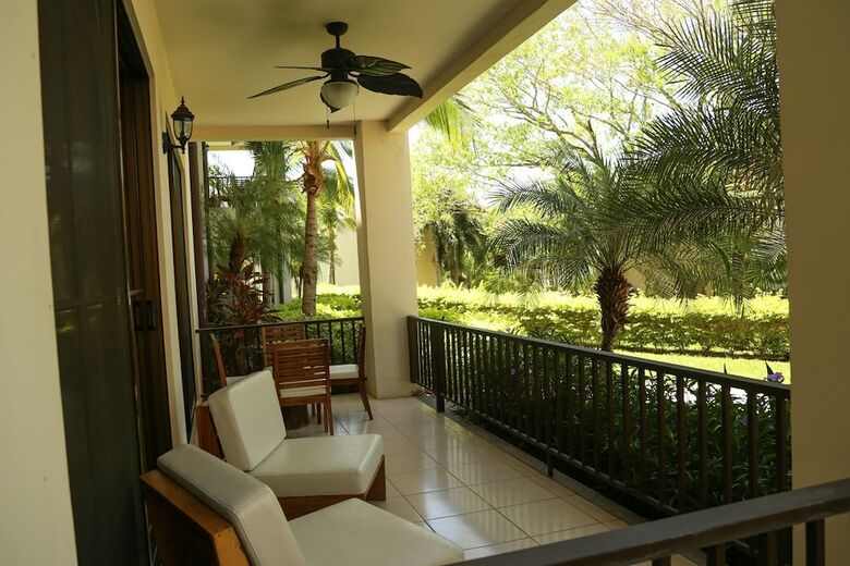 Apartamento Coco Breeze Residence