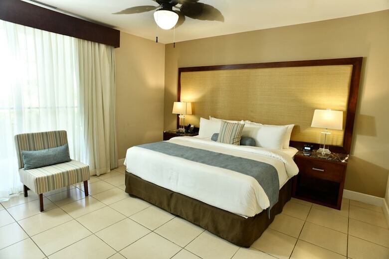 Apartamento Coco Breeze Residence