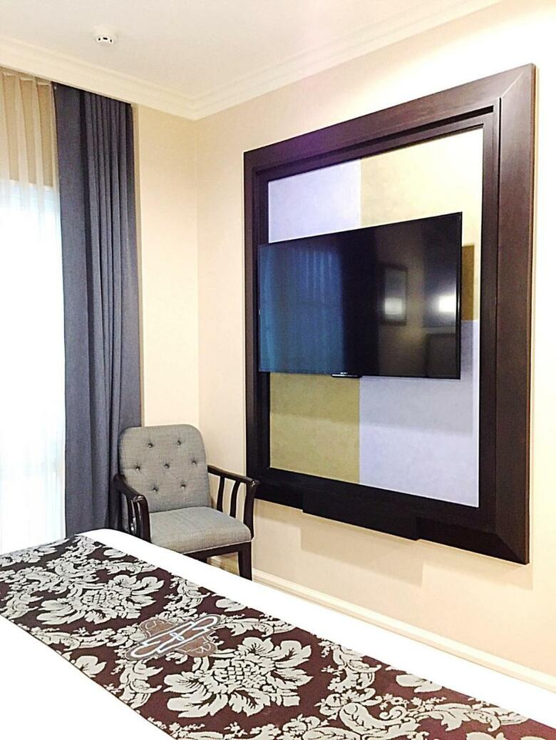 Sara's Hotel