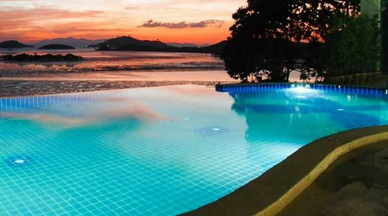 Victoria Cliff Hotel & Resort