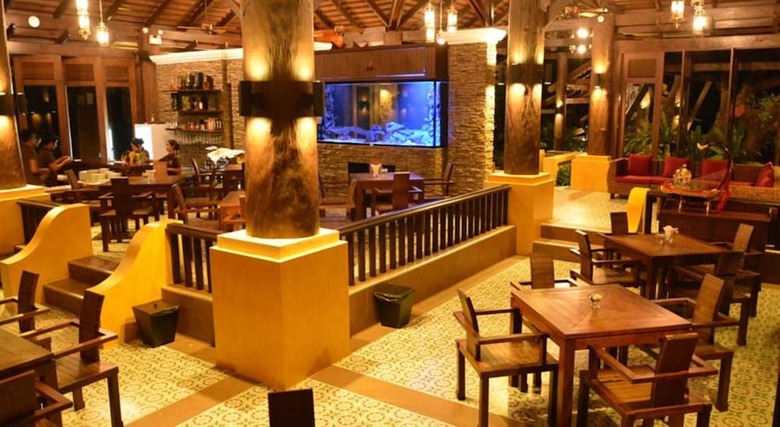 Victoria Cliff Hotel & Resort