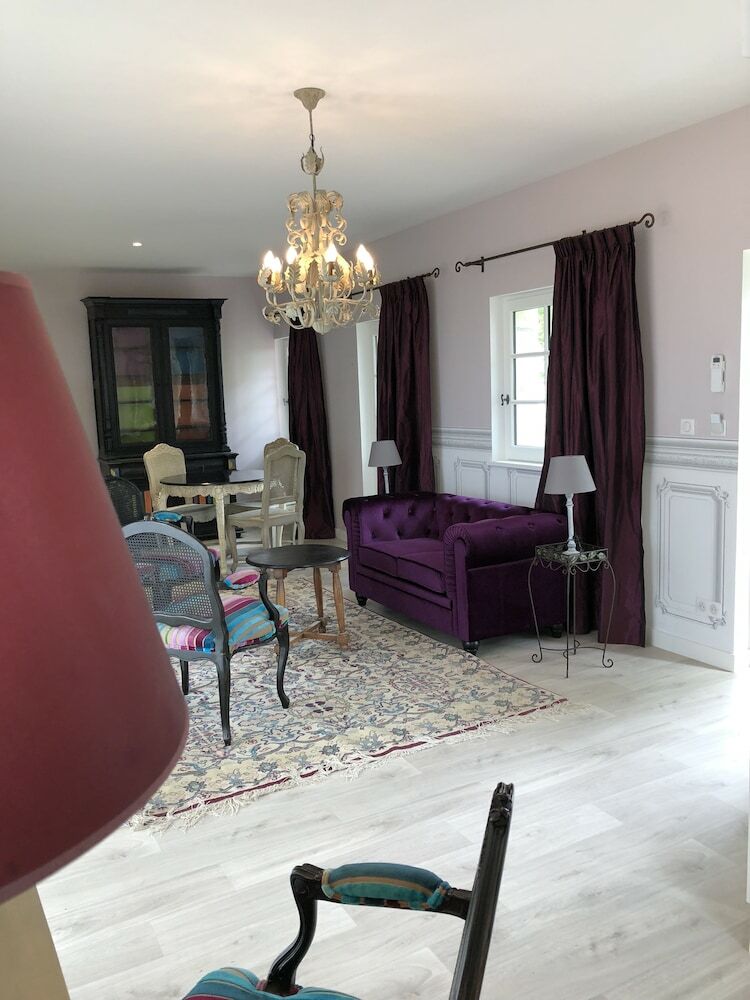 Domaine Le Plessis Gallu - Meubl� de Tourisme 5*