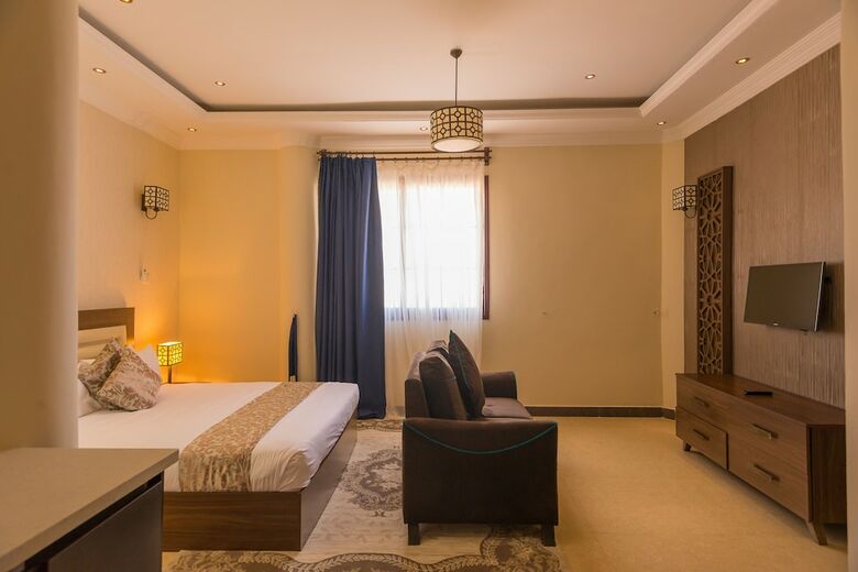 Hotel Golden Tulip Zanzibar Resort