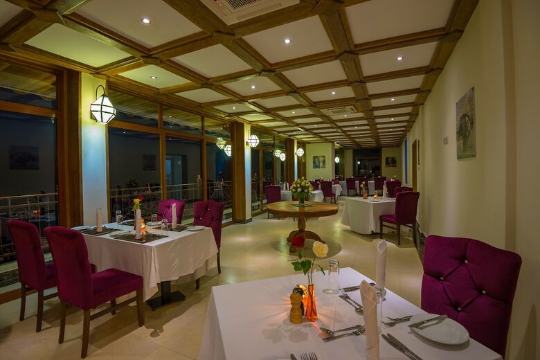 Hotel Golden Tulip Zanzibar Resort
