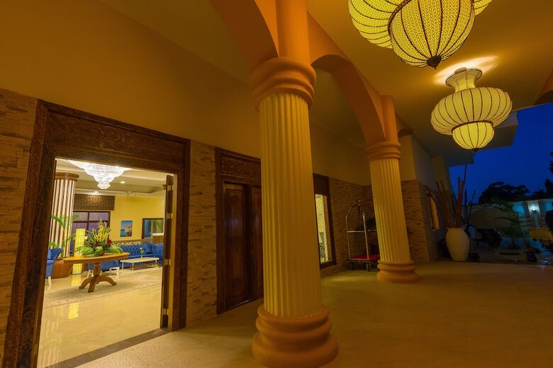 Hotel Golden Tulip Zanzibar Resort
