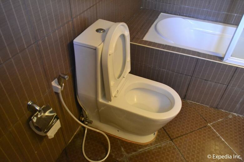 Hotel Twin Pines Suites