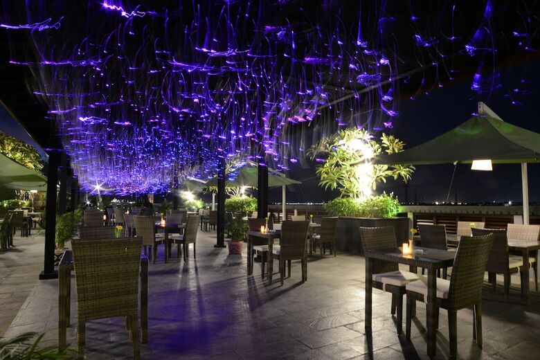 The Nest Hotel By Danapati