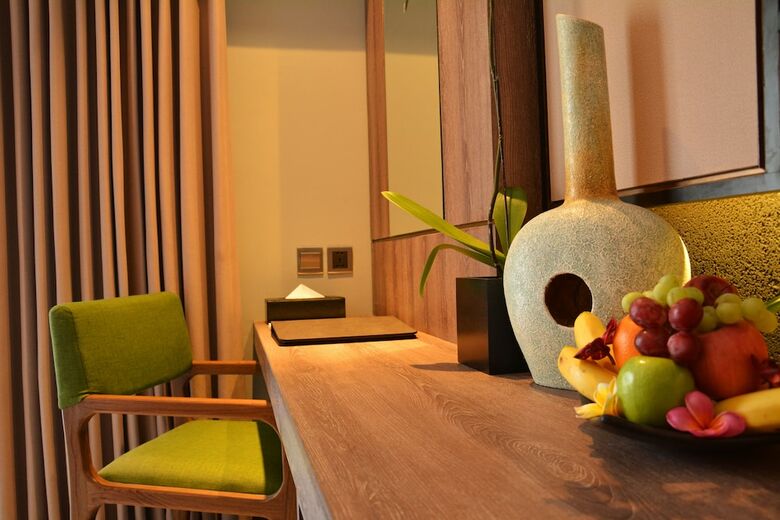 The Nest Hotel By Danapati