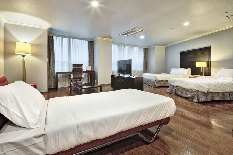 Namdaemun Hotel & Suite