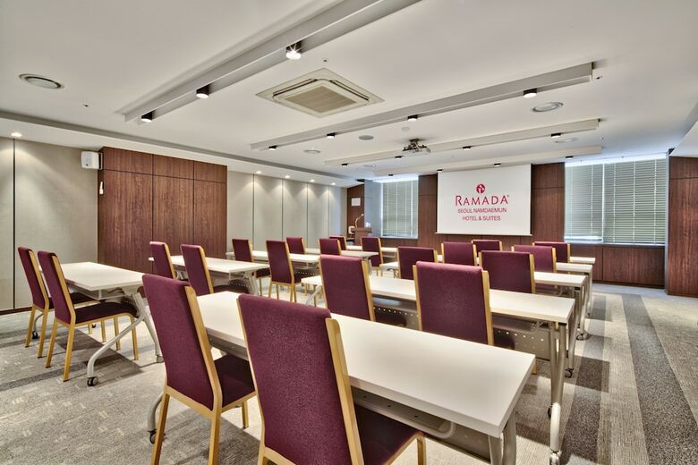 Namdaemun Hotel & Suite
