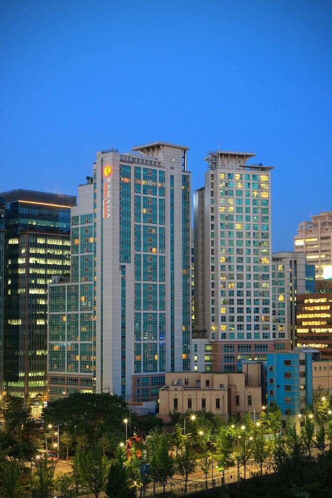 Namdaemun Hotel & Suite