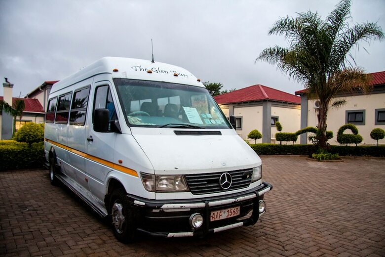 Hotel Glen Lodge & Tours