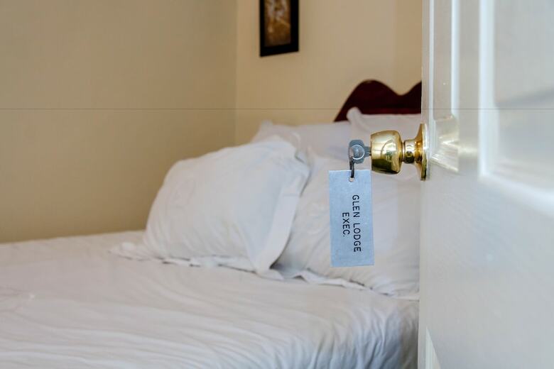 Hotel Glen Lodge & Tours