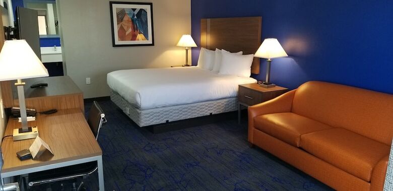 Hotel Quality Inn And Suites