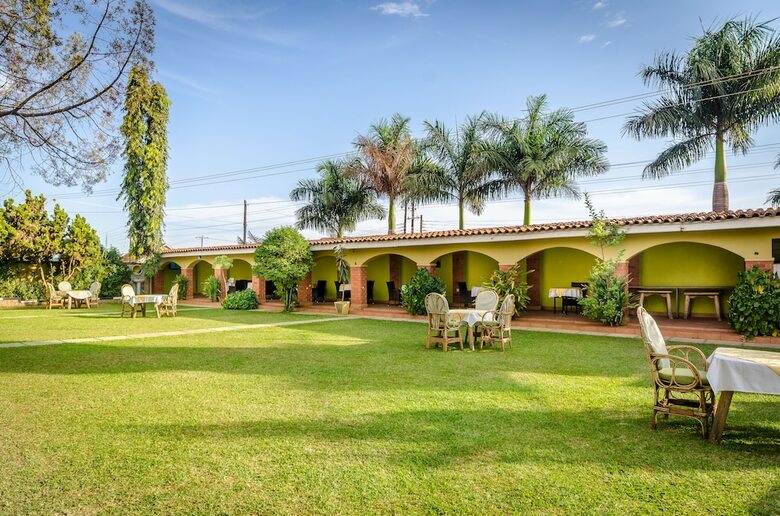 Victoria Travel Hotel