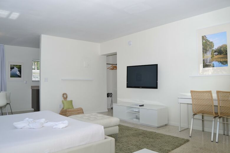 Tranquilo A North Beach Village Resort Hotel