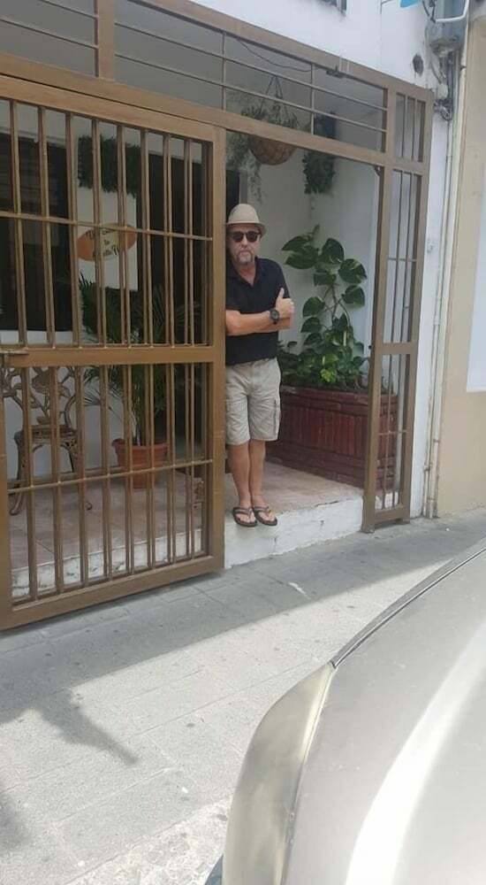 Hotel Odette Colonial