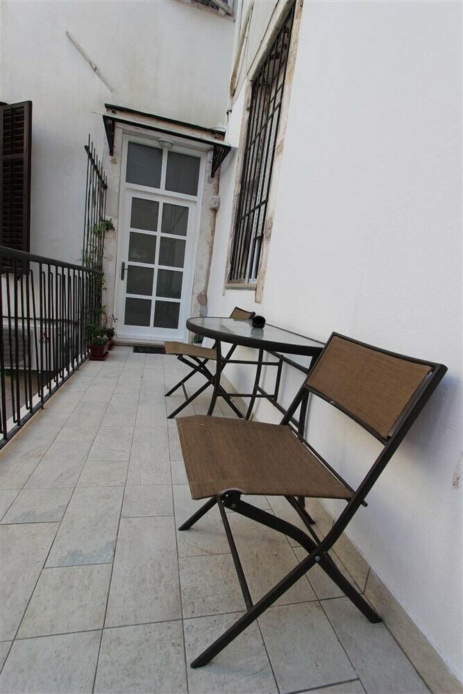 Aparthotel Central Apartments - Integrated Hotel