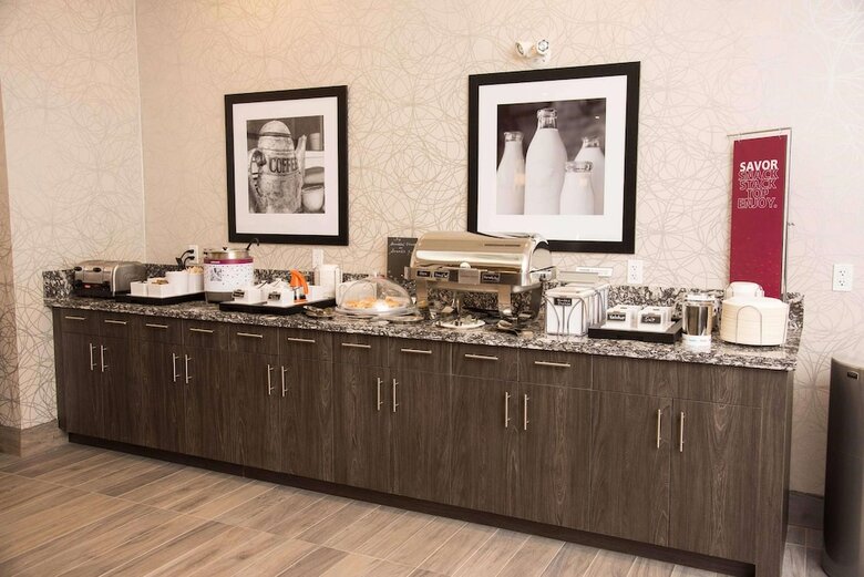 Hotel Hampton Inn & Suites By Hilton Thunder Bay