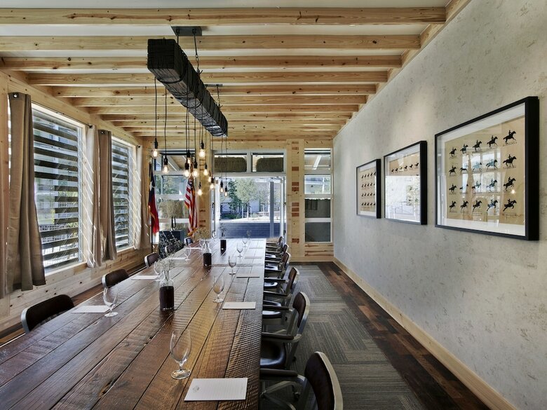Cavalry Court, By Valencia Hotel Group