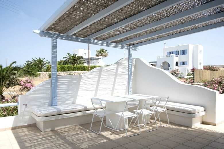 Villa Naxian Resort