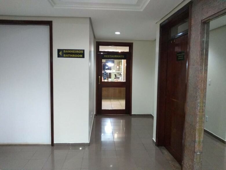 Victoria Plaza Hotel