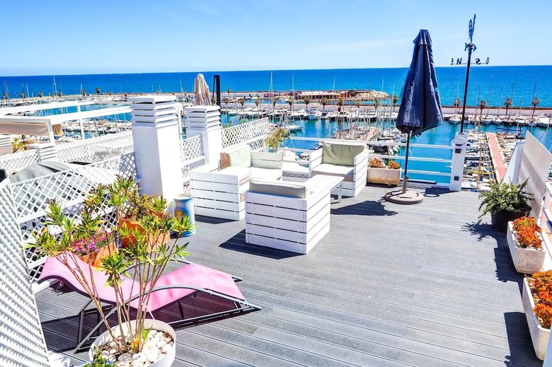 Apartamentos The Moonlight Sea View