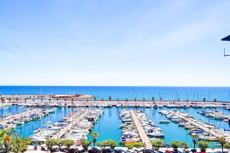 Apartamentos The Moonlight Sea View
