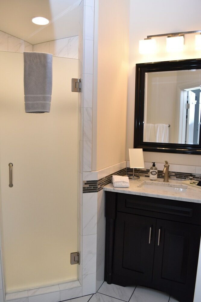 Bed & Breakfast Inn At Evergreen