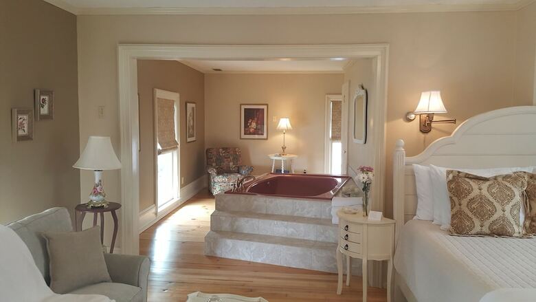 Diplomat Bed And Breakfast