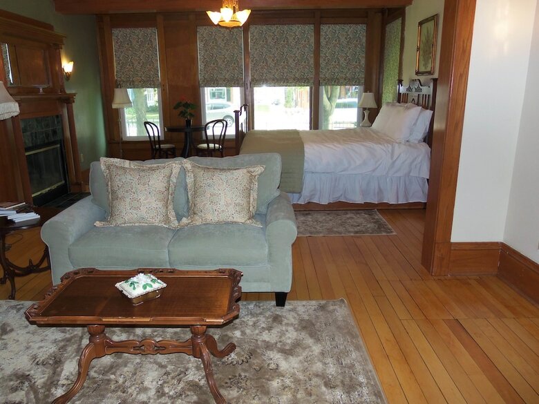 Diplomat Bed And Breakfast