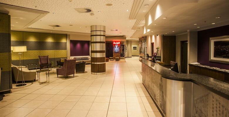 Hotel Garden Court Sandton City