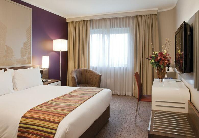 Hotel Garden Court Sandton City