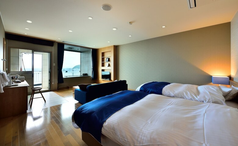 Hotel Fontaine Bleau Atami