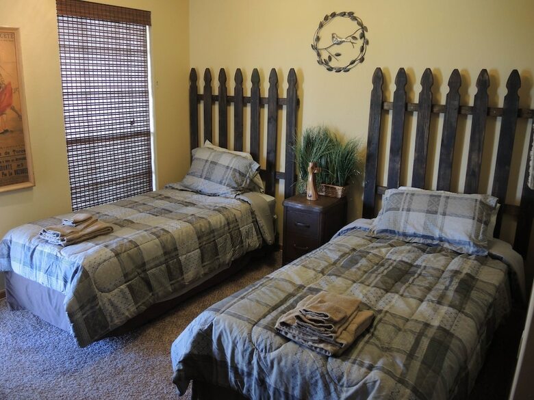 Bed & Breakfast Night Bird Ranch