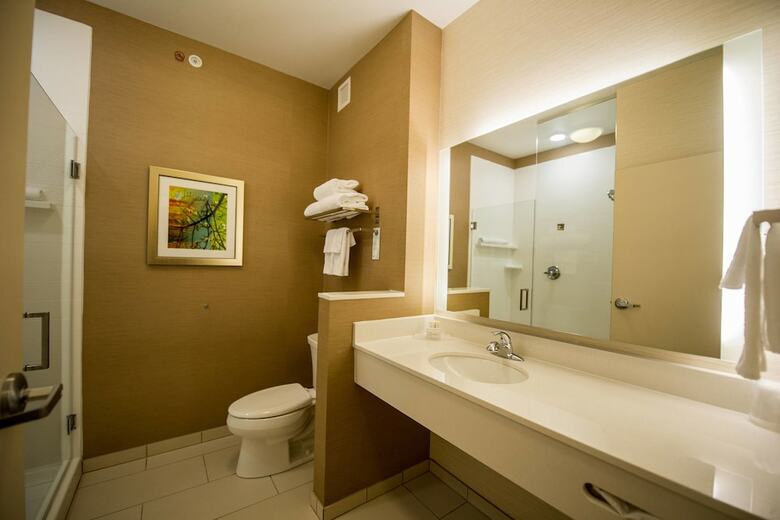 Hotel Fairfield Inn & Suites Cambridge