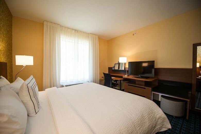 Hotel Fairfield Inn & Suites Cambridge
