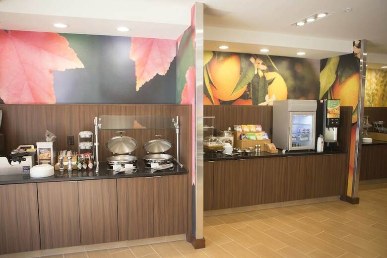 Hotel Fairfield Inn & Suites Cambridge