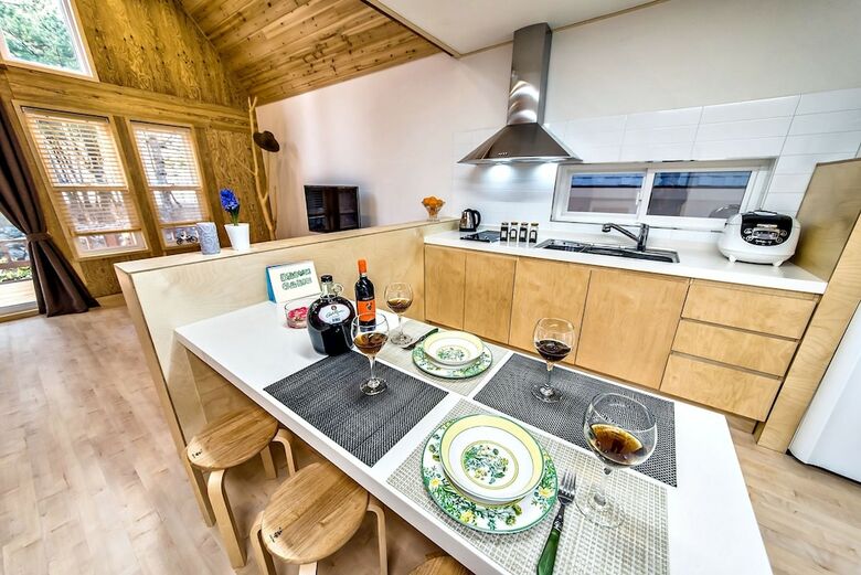Browncabin Pension
