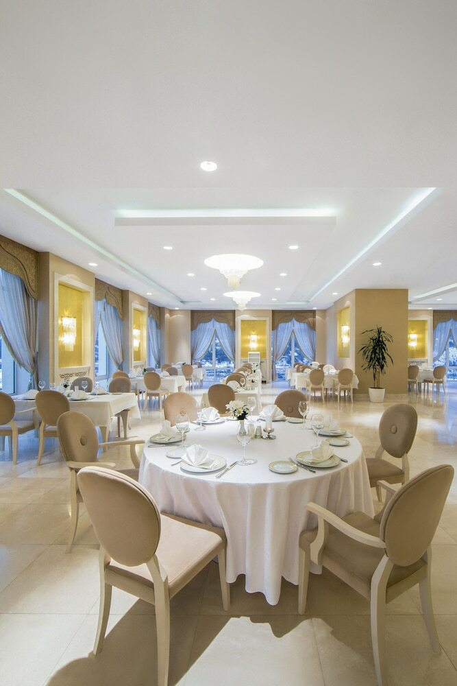 Apartamento Qafqaz Riverside Resort Hotel