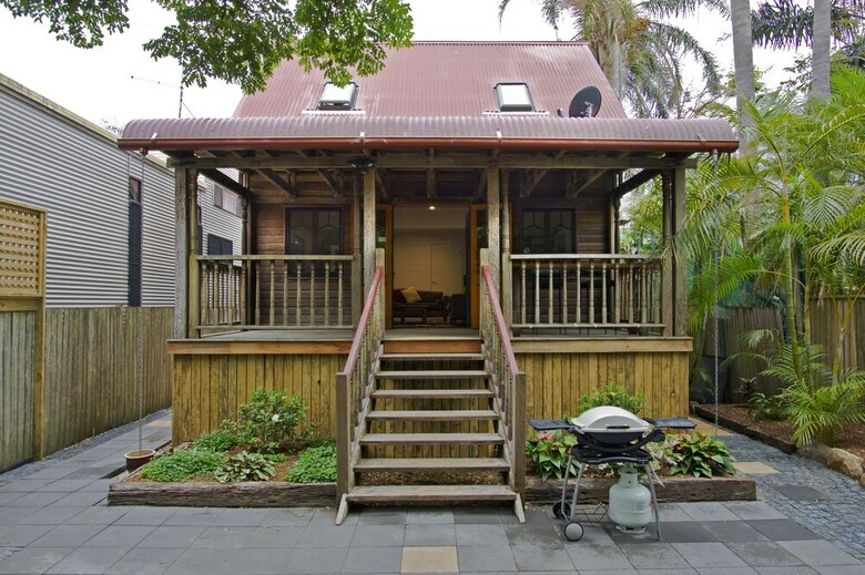 Longhouse