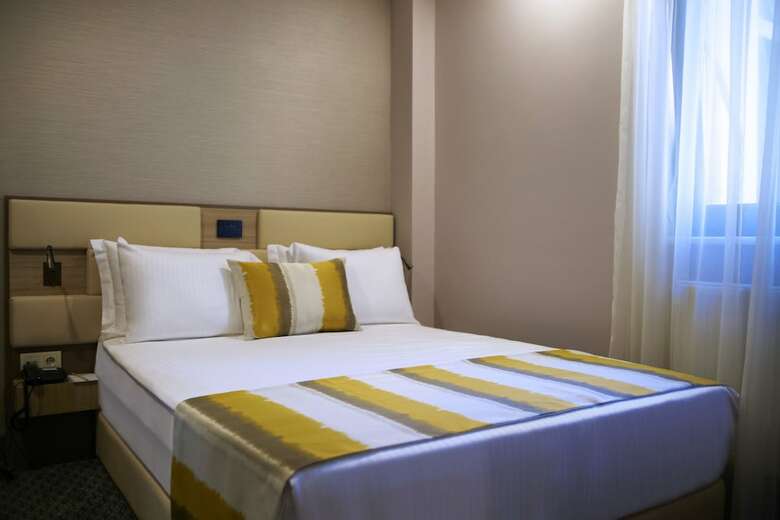 Tophane Suites