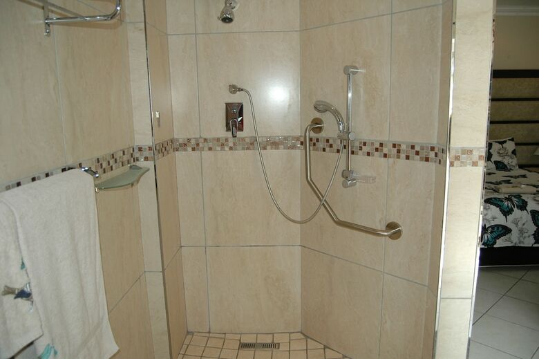 Bed & Breakfast Rainbird B And B