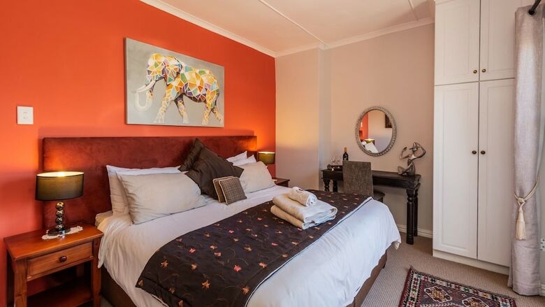 Hotel Brown Jug Guest House