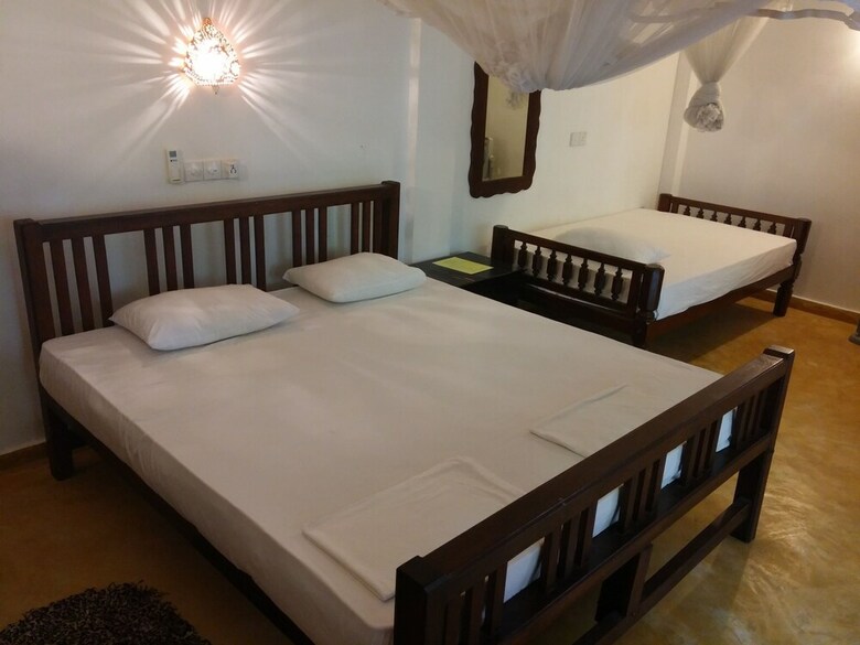 Hotel Bird House Unawatuna