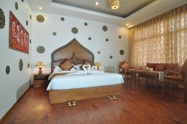 Gracious Bagan Hotel
